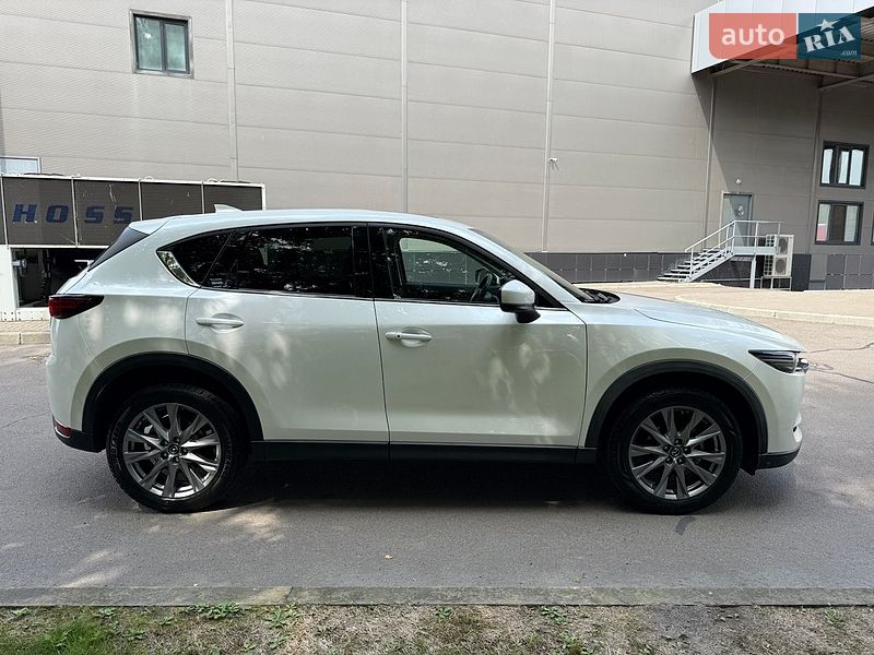 Внедорожник / Кроссовер Mazda CX-5 2019 в Киеве