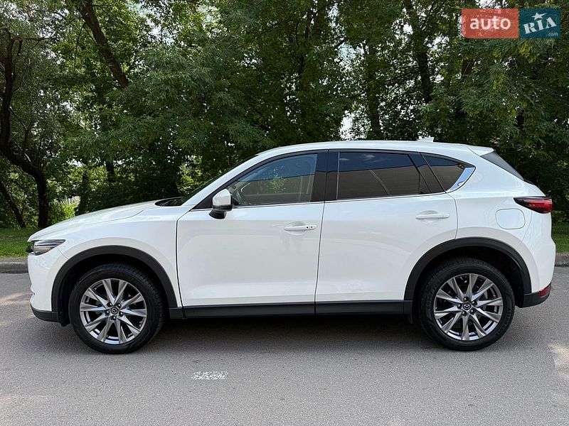 Внедорожник / Кроссовер Mazda CX-5 2019 в Киеве