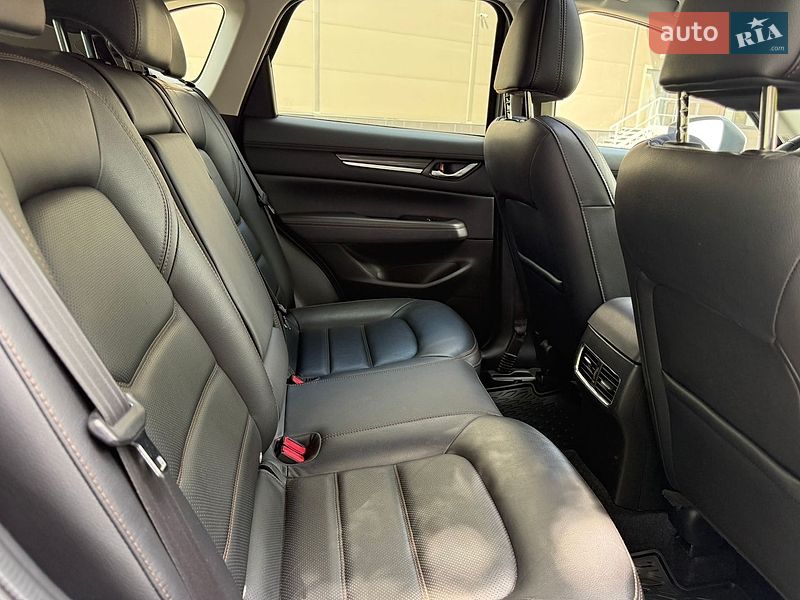 Внедорожник / Кроссовер Mazda CX-5 2019 в Киеве