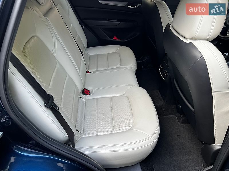 Внедорожник / Кроссовер Mazda CX-5 2020 в Киеве
