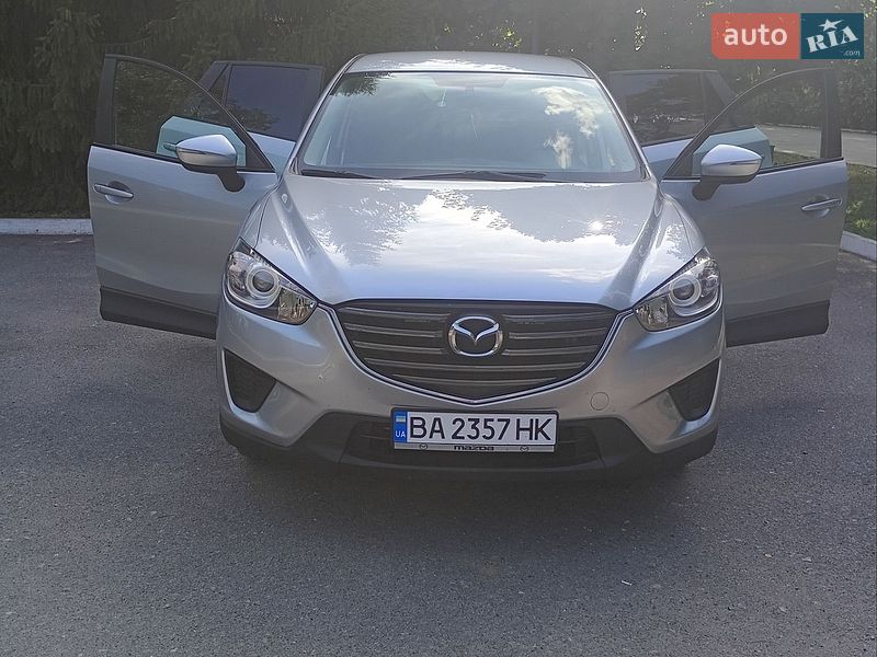 Внедорожник / Кроссовер Mazda CX-5 2016 в Знаменке