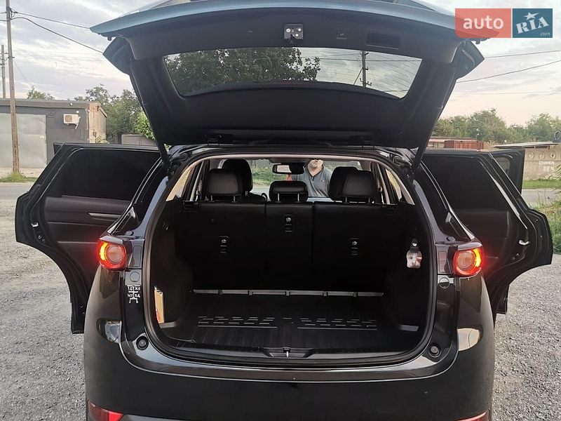 Внедорожник / Кроссовер Mazda CX-5 2019 в Киеве