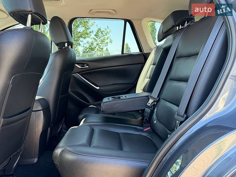 Позашляховик / Кросовер Mazda CX-5 2015 в Одесі