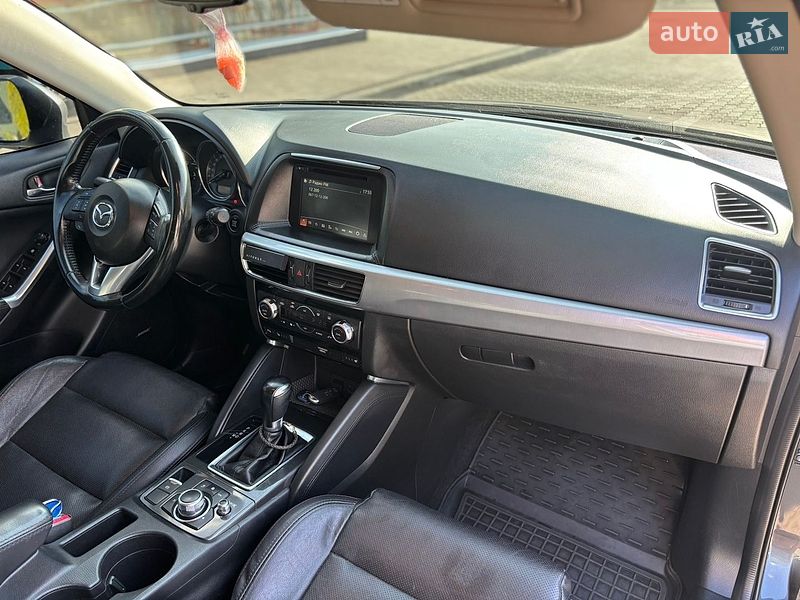 Позашляховик / Кросовер Mazda CX-5 2015 в Володимирі