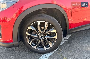 Внедорожник / Кроссовер Mazda CX-5 2017 в Ревном
