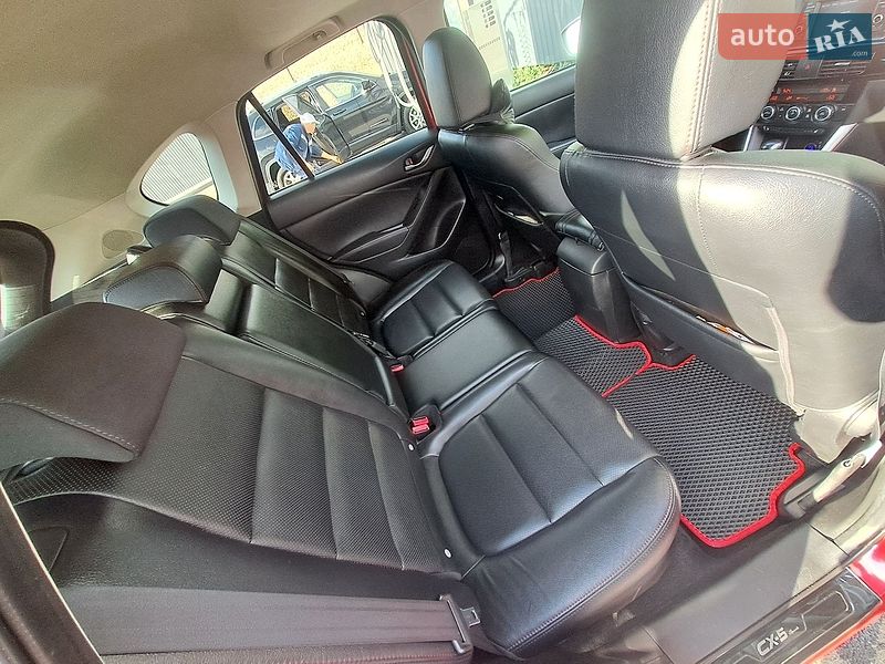 Позашляховик / Кросовер Mazda CX-5 2014 в Чернігові