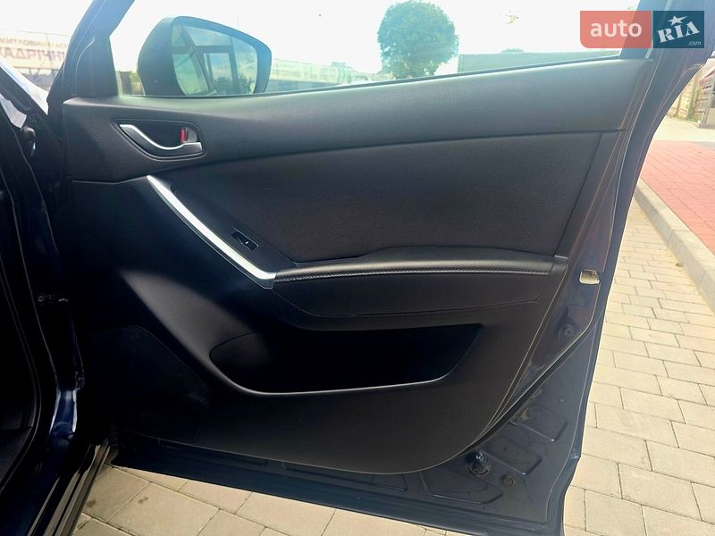 Внедорожник / Кроссовер Mazda CX-5 2017 в Ивано-Франковске