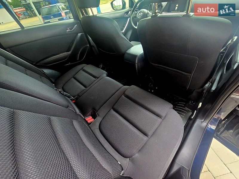 Внедорожник / Кроссовер Mazda CX-5 2017 в Ивано-Франковске