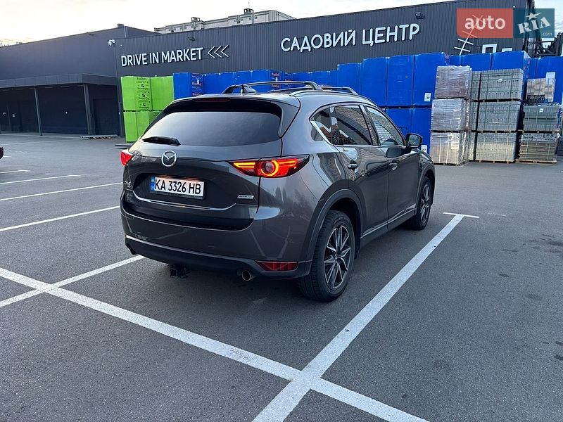 Внедорожник / Кроссовер Mazda CX-5 2017 в Киеве