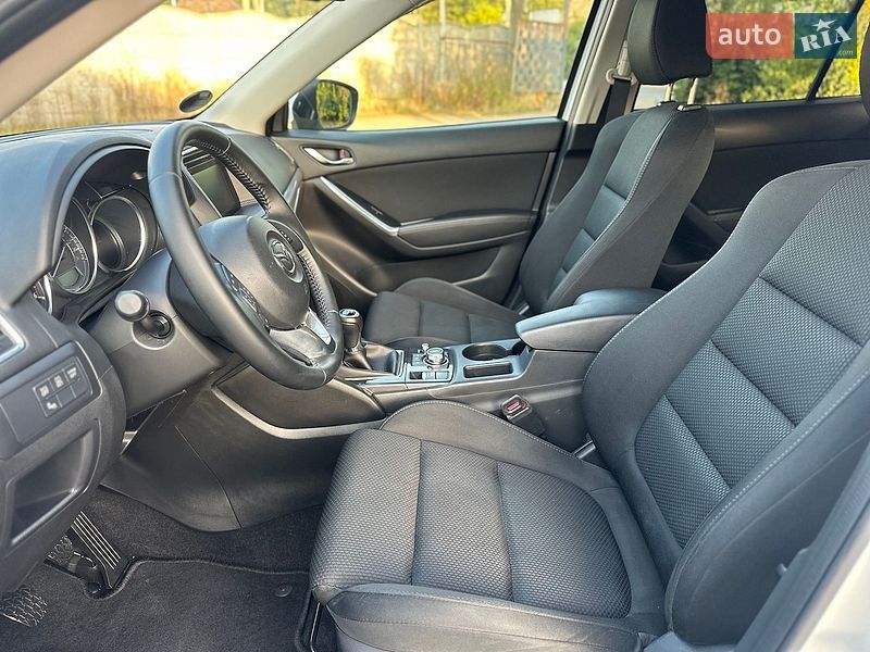 Внедорожник / Кроссовер Mazda CX-5 2017 в Гнивани