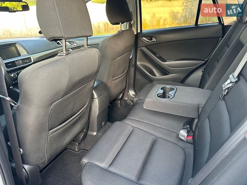 Внедорожник / Кроссовер Mazda CX-5 2017 в Гнивани
