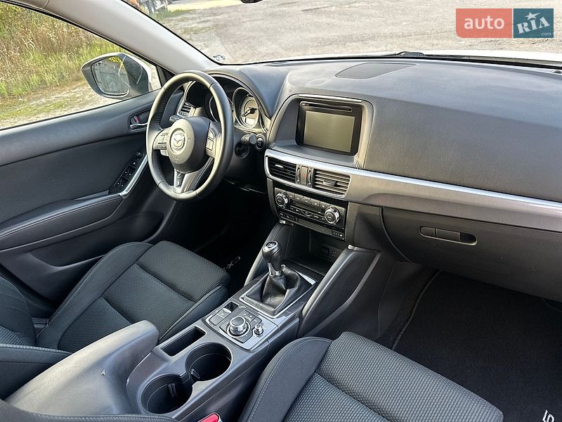 Внедорожник / Кроссовер Mazda CX-5 2017 в Гнивани