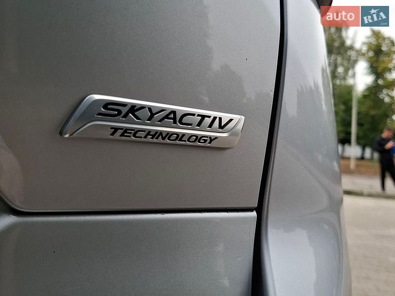 Внедорожник / Кроссовер Mazda CX-5 2017 в Киеве