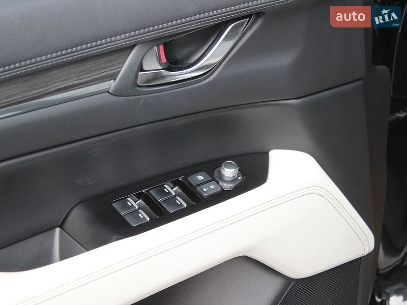 Внедорожник / Кроссовер Mazda CX-5 2022 в Днепре