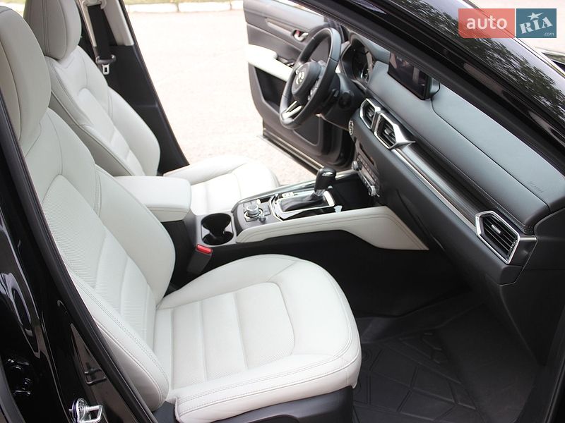 Внедорожник / Кроссовер Mazda CX-5 2022 в Днепре