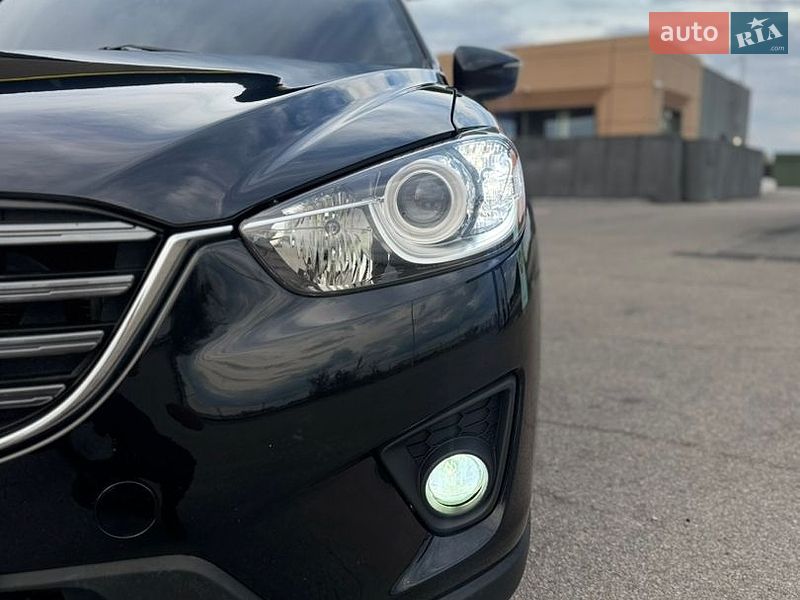 Позашляховик / Кросовер Mazda CX-5 2016 в Дніпрі