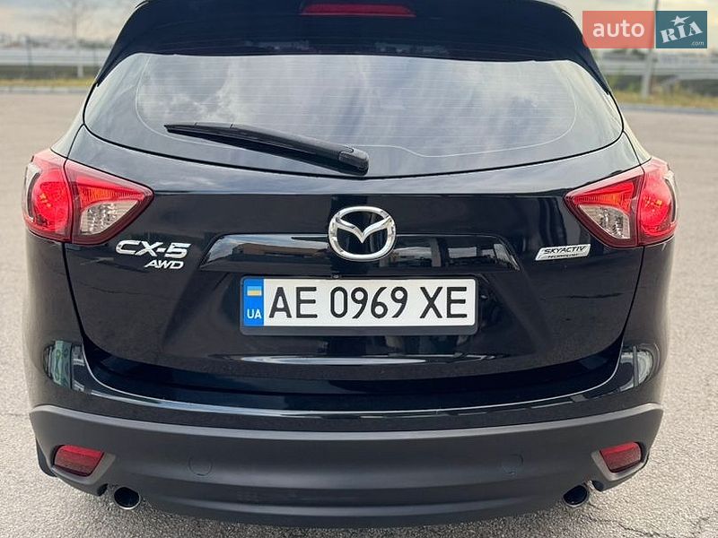 Позашляховик / Кросовер Mazda CX-5 2016 в Дніпрі