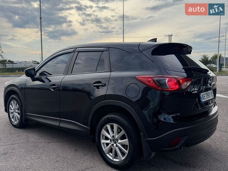 Позашляховик / Кросовер Mazda CX-5 2016 в Дніпрі
