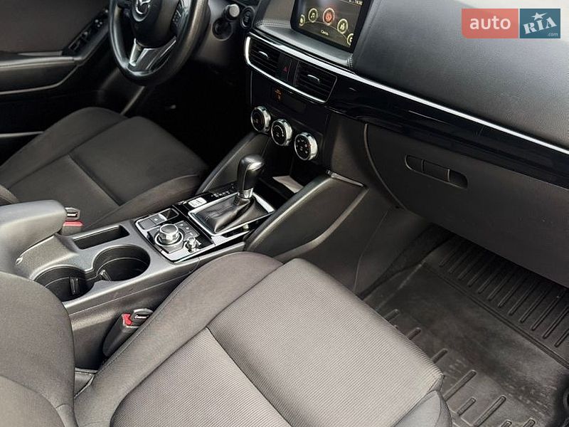 Позашляховик / Кросовер Mazda CX-5 2016 в Дніпрі