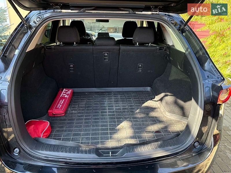 Позашляховик / Кросовер Mazda CX-5 2019 в Києві