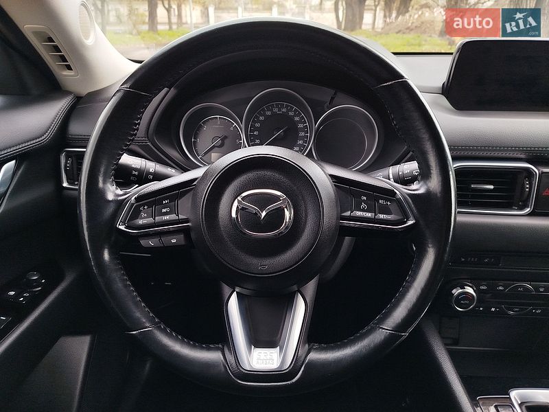 Внедорожник / Кроссовер Mazda CX-5 2017 в Киеве