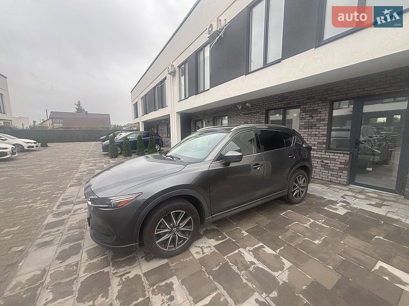 Внедорожник / Кроссовер Mazda CX-5 2017 в Софиевской Борщаговке