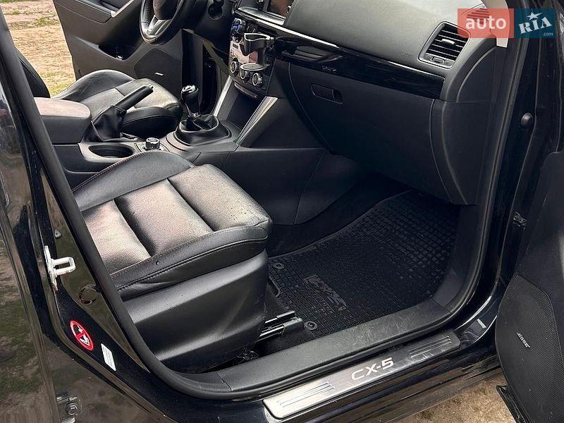 Внедорожник / Кроссовер Mazda CX-5 2012 в Костополе
