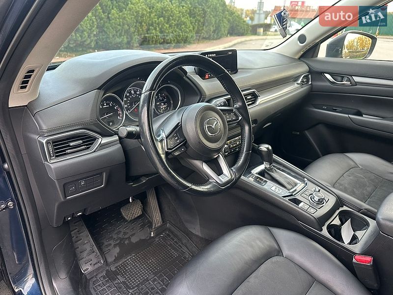 Внедорожник / Кроссовер Mazda CX-5 2017 в Киеве