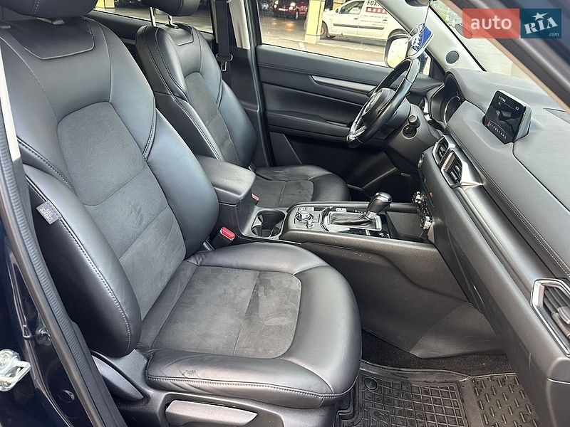 Внедорожник / Кроссовер Mazda CX-5 2017 в Киеве