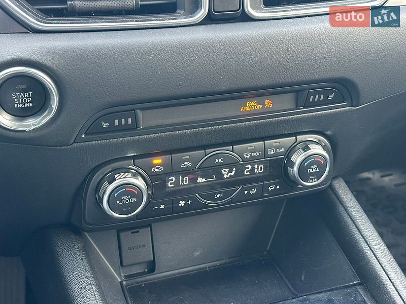 Внедорожник / Кроссовер Mazda CX-5 2017 в Киеве
