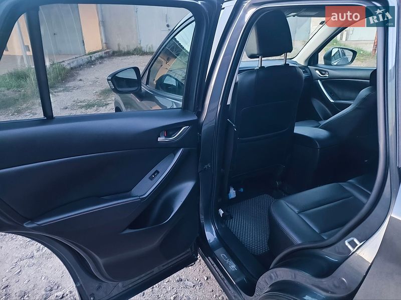 Внедорожник / Кроссовер Mazda CX-5 2014 в Запорожье