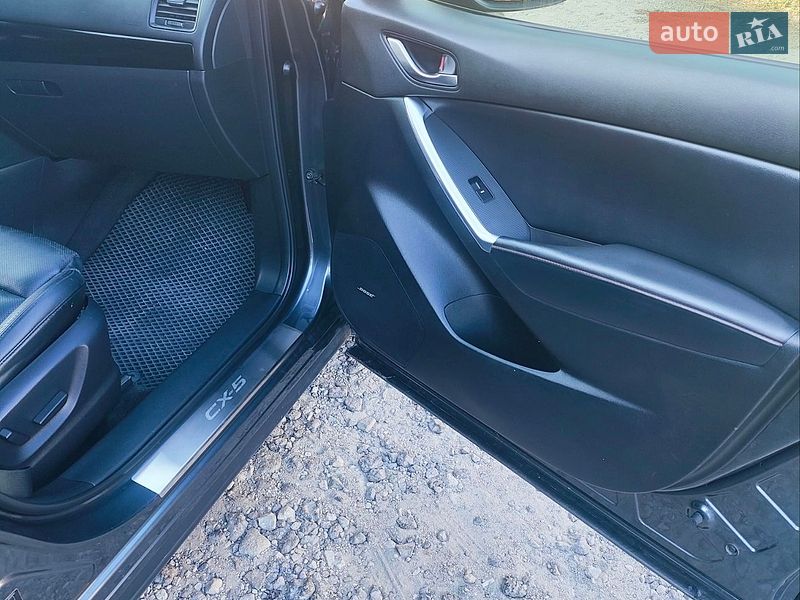 Внедорожник / Кроссовер Mazda CX-5 2014 в Запорожье