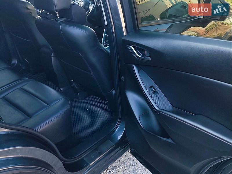 Внедорожник / Кроссовер Mazda CX-5 2014 в Запорожье