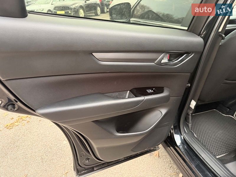 Внедорожник / Кроссовер Mazda CX-5 2022 в Киеве