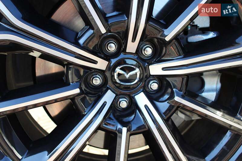 Позашляховик / Кросовер Mazda CX-70 2024 в Дніпрі