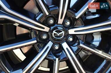 Позашляховик / Кросовер Mazda CX-70 2024 в 