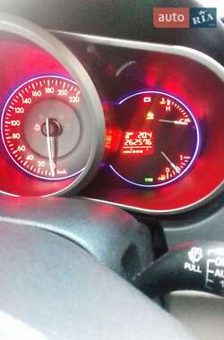 Внедорожник / Кроссовер Mazda CX-7 2011 в 