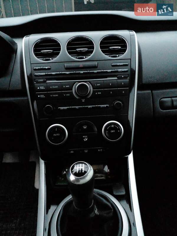 Mazda CX-7 2011