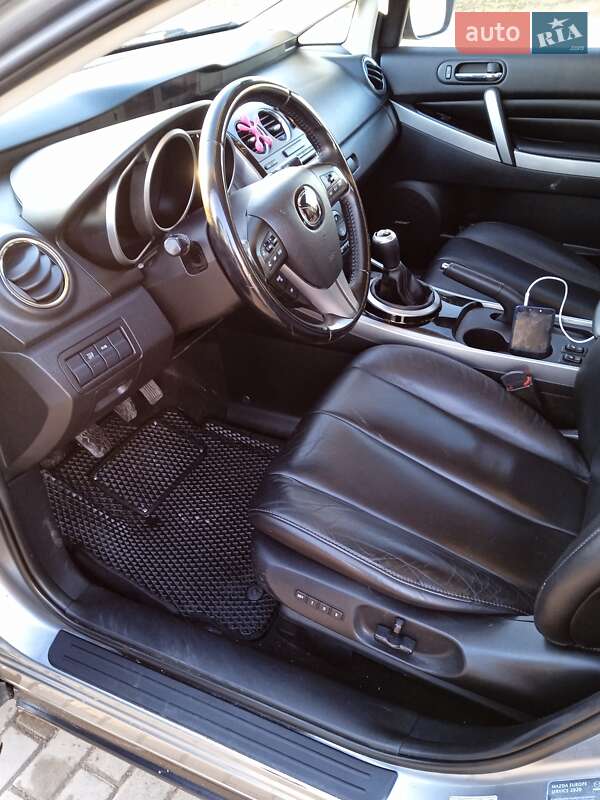 Внедорожник / Кроссовер Mazda CX-7 2009 в Городенке