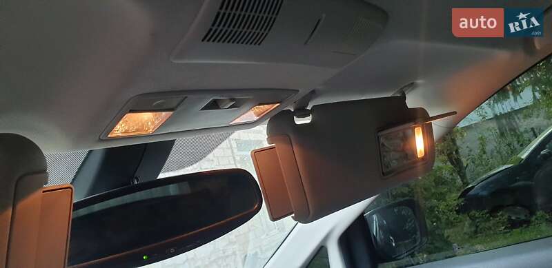 Внедорожник / Кроссовер Mazda CX-7 2010 в Днепре