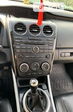 Внедорожник / Кроссовер Mazda CX-7 2010 в 
