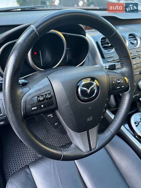 Внедорожник / Кроссовер Mazda CX-7 2011 в Киеве