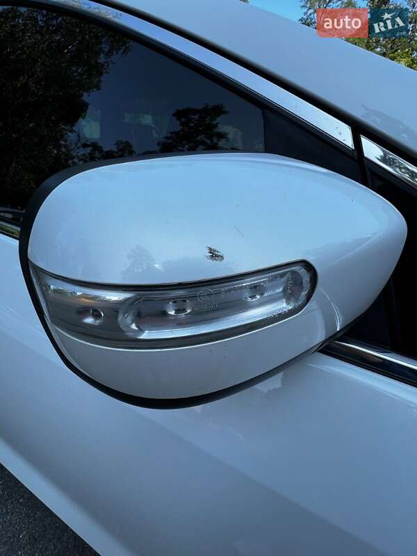 Внедорожник / Кроссовер Mazda CX-7 2011 в Киеве