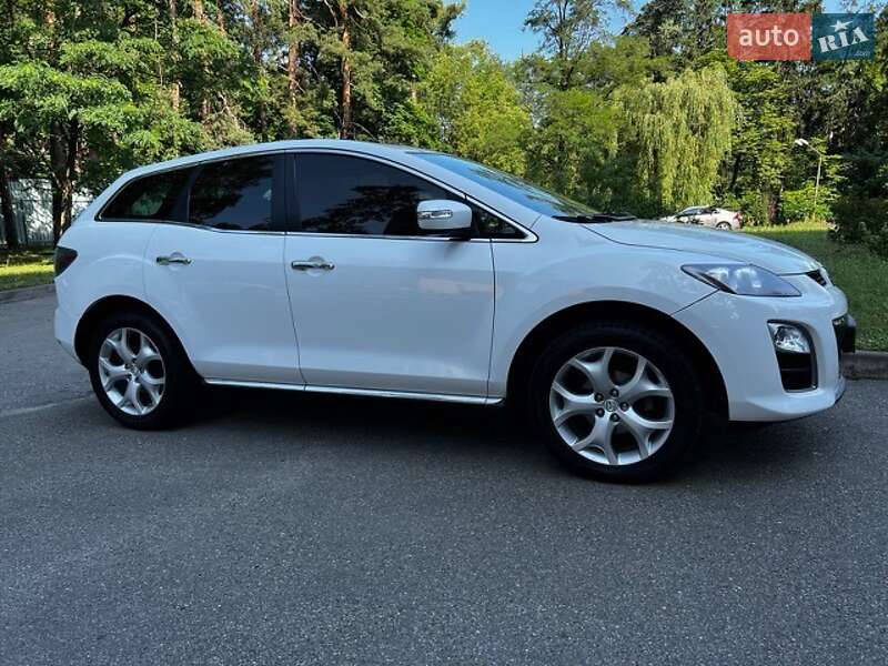 Внедорожник / Кроссовер Mazda CX-7 2011 в Киеве