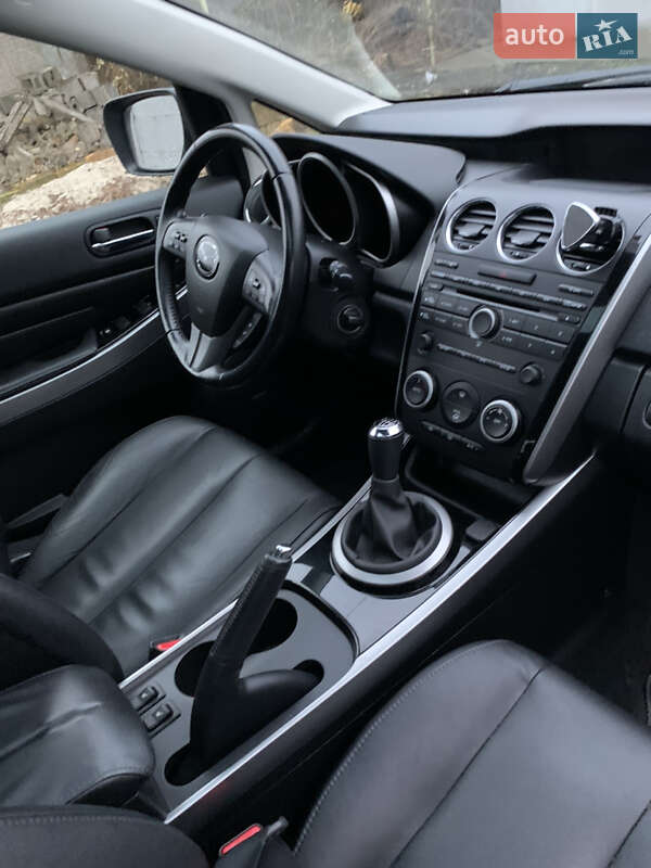 Внедорожник / Кроссовер Mazda CX-7 2010 в Днепре