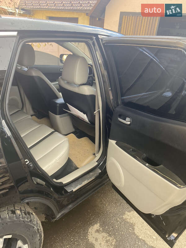 Позашляховик / Кросовер Mazda CX-7 2009 в Чернівцях