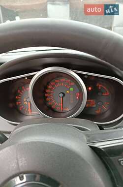 Позашляховик / Кросовер Mazda CX-7 2009 в 