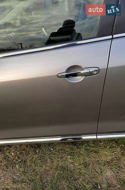 Внедорожник / Кроссовер Mazda CX-7 2009 в 