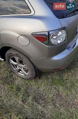 Внедорожник / Кроссовер Mazda CX-7 2009 в 