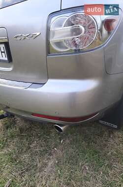 Внедорожник / Кроссовер Mazda CX-7 2009 в 
